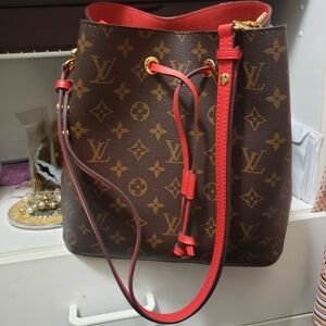 Louis Vuitton Monogram Bucket Bag with Red and Brown